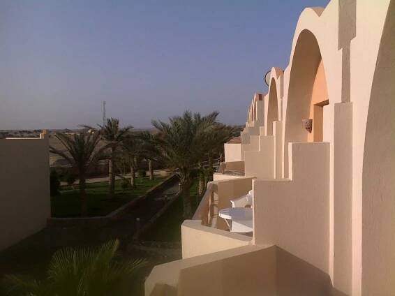 Hotel Holiday Beach Resort, Egypt Marsa Alam - Invia
