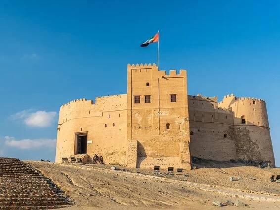 Fudžajra (Fujairah) – poznejdubaj.cz