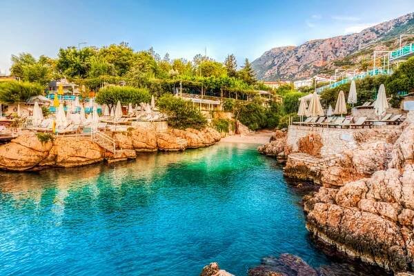 Türkiye in Classe | Turkey Tours | Crooked Compass