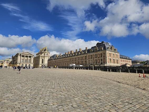 Versailles