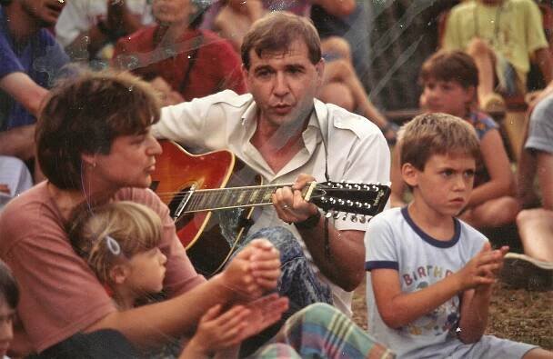 Marián Hošek s rodinou, 1994