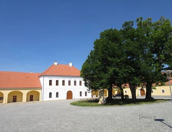 Centrum EDEN, Bystřice nad..., Tipy na výlet