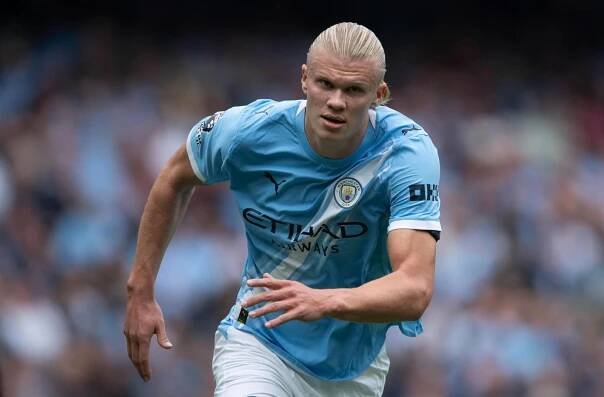 Manchester City v Tottenham Hotspur - Premier League