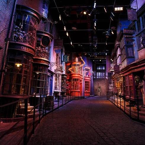 Harry Potter: Studio Tour Warner Bros. | GetYourGuide