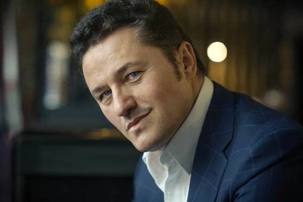 SOSR: Večer operných árií v podaní svetového tenoristu Piotra Beczału