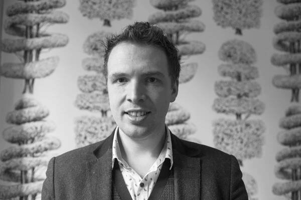 James-Hill-owner-Hampton-Manor-and-Peels-Restaurant.jpg
