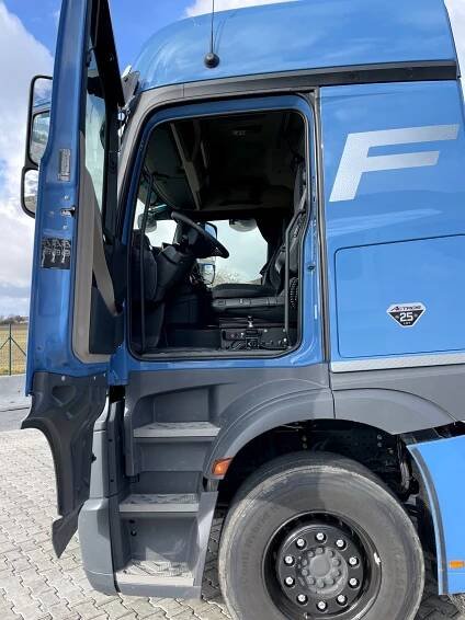 První jízdní dojmy s Mercedesem-Benz Actros F - Transport-logistika.cz