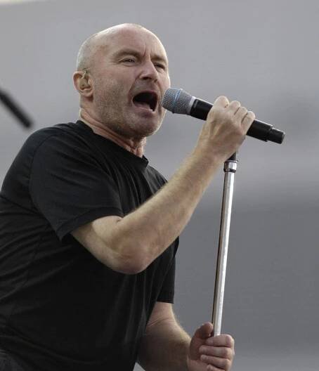 Phil Collins se vrací na hudební scénu, plánuje nové album i koncertní turné