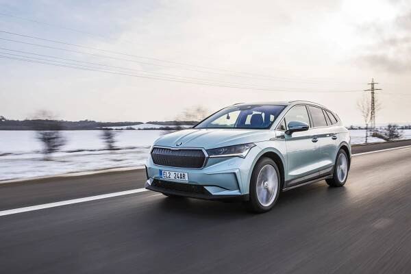 Chytré tipy jak využít vůz ŠKODA ENYAQ iV v zimě na maximum - Škoda Storyboard