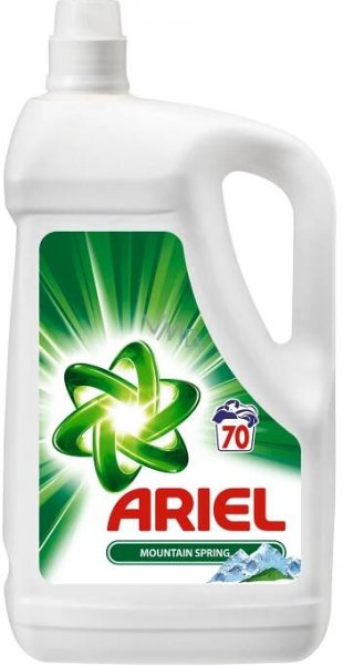 Ariel Mountain Spring tekutý prací gel pro čisté a voňavé prádlo bez skvrn 70 dávek 4,9L