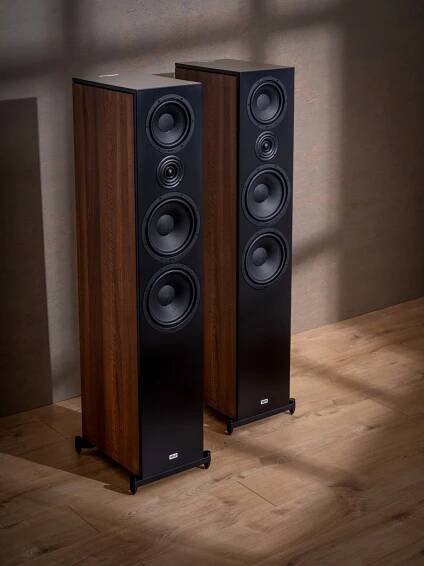 HECO Aurora XT 700 SLOUPOVÉ REPRODUKTORY Walnut Průměr výškového reproduktoru 28 mm