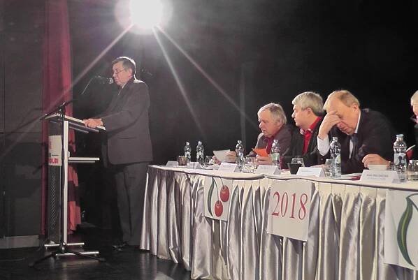 Jihočeská krajská konference KSČM. Předsedkyní JčKV KSČM se stala Alena Nohavová | Okresní výbor KSČM Písek