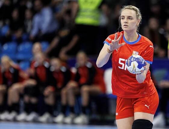 Házenkářka Markéta Jeřábková bude bojovat o olympiádu.