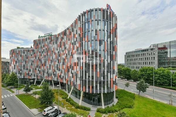 Prodej Byt 4+kk, Pobřežní, Praha 8 - Karlín