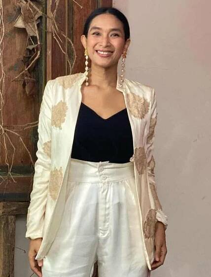Happy Salma Style Photo