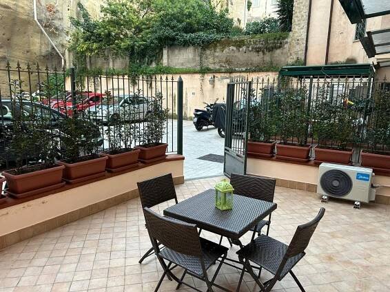 Terrazzino Correra * Neapol