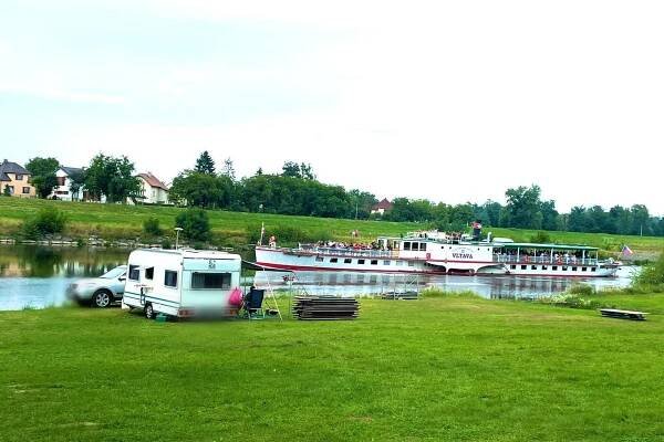 Autocamp Obora Veltrusy foto 1