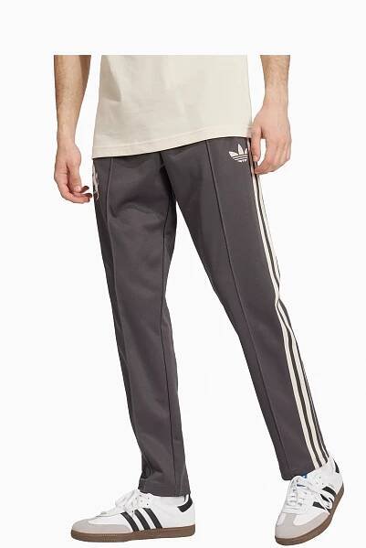Nohavice adidas Juventus FC 24/25 Originals Track - Šedá