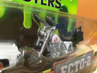 Ghostbusters Ecto-1 a Ecto-2 - Hot Wheels - Děti