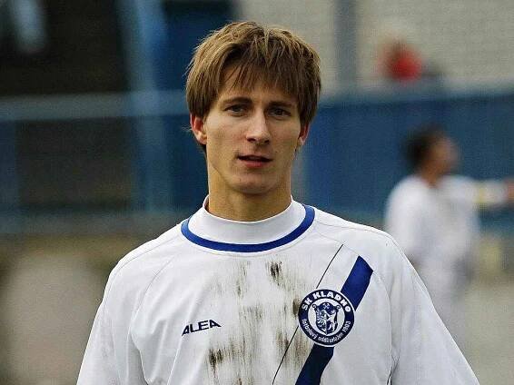  Martin Samek // SK Kladno - Králův Dvůr  2:1 (0:1) , utkání 16 k. CFL. ligy 2011/12, hráno 26.11.2011