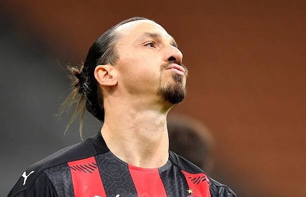 Zlatan nedal penaltu, přesto padly tři rány do černého. Tak Sparta padla na San Siru