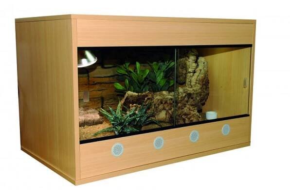 Terrarium Pogona s výbavou