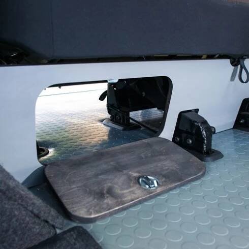VBcamp.cz | Kompletní kempingové vestavby VW Transporter T5/T6