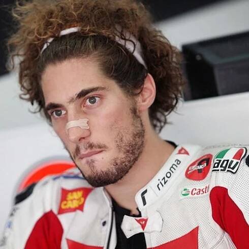 Motocyklista Simoncelli zemřel po nehodě ve Velké ceně Malajsie