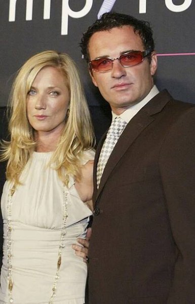 Actors Dylan Walsh, Joely Richardson and Julian McMahon attend FX Networks 3rd Season Premiere Screening of "Nip/Tuck" September 10, 2005 at the El Capitan Theatre in Los Angeles, California.