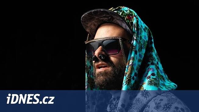 Na záchod vždycky sám, radí miliardářský raper Kapitán Demo - iDNES.cz