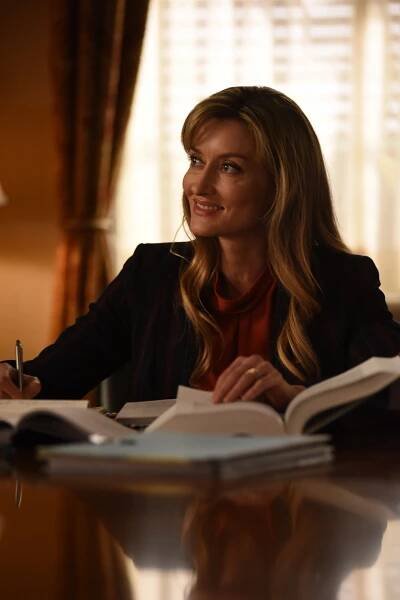 Prezident v pořadí - V jednom ohni - Z filmu - Natascha McElhone