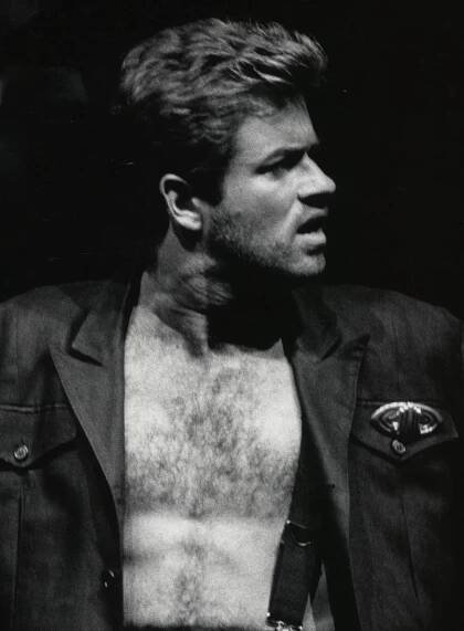 Soubor:George Michael (cropped).jpeg – Wikipedie