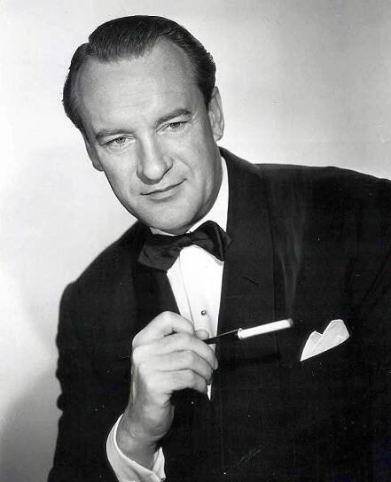 George Sanders con esmoquin de los años 50