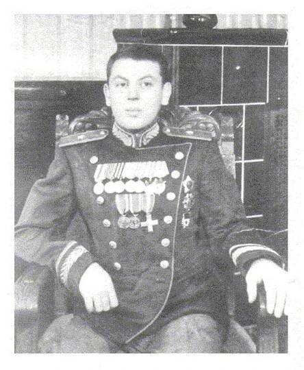 Stalin, Vasilij Josifovič