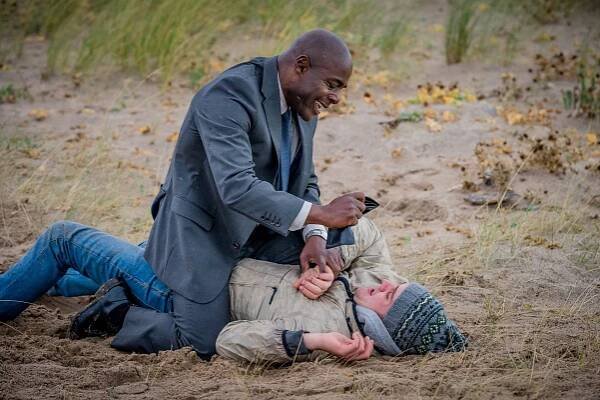 Safe House - Episode 2 - Z filmu - Paterson Joseph