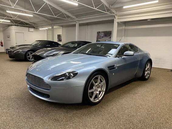 Aston Martin Vantage 4.3 V8 Coupe       2007