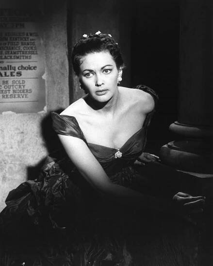 Yvonne De Carlo - Actress, Dancer, Singer