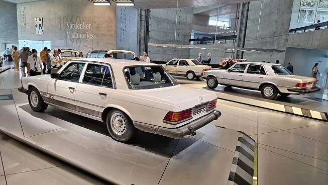 Mercedes-Benz Museum Stuttgart (2023) - auto-mania.cz
