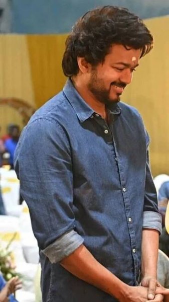 Dapper looks of actor Vijay
