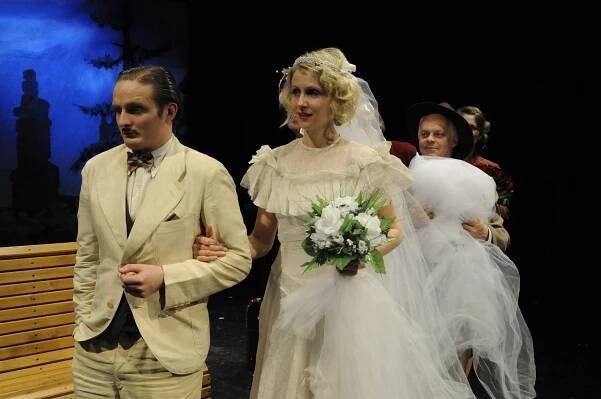 Vojtěch Havelka, Petra Nakládalová, Bohumil Klepl - Zločin v Posázavském Pacifiku - Z filmu