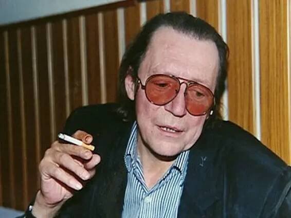 Petr Novák byl silný kuřák, kouřil údajně šedesát cigaret denně, k tomu hodně pil a téměř nejedl.