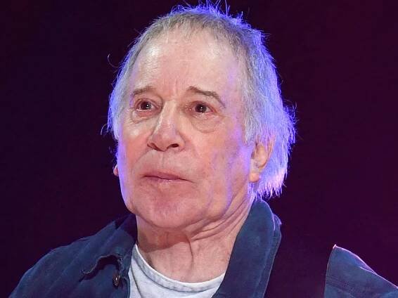 Paul Simon Undergoes Back Surgery After Canceling 2 Shows