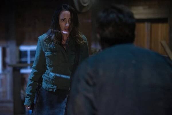 Grimm - Posttraumatický Zombie syndrom - Z filmu - Bree Turner