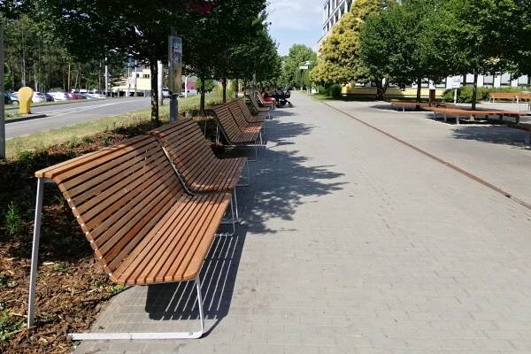 Brno - Kulturní dům Rubín - Městský mobiliář STREETPARK