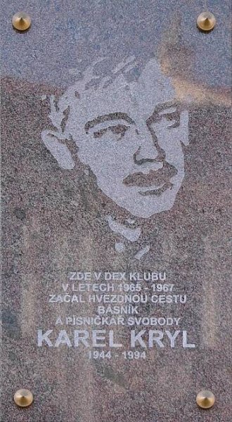 Demokratura – Wikipedie