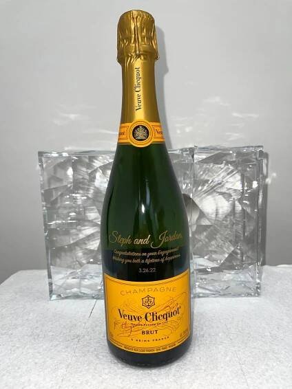 Classic Gift Basket with Veuve Clicquot Brut - Image 3