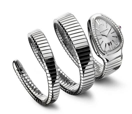 Silver Coiled Bvlgari Watch Wallpaper