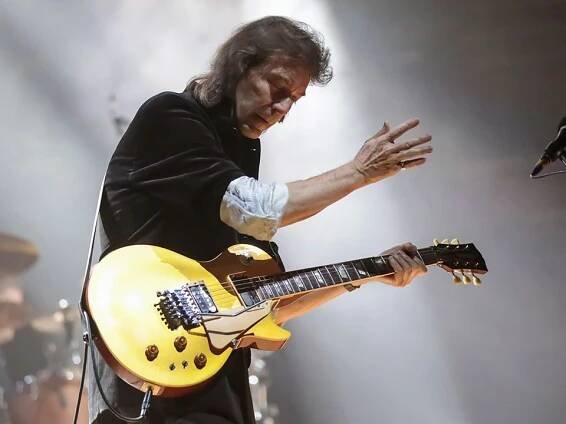 Steve Hackett announces Best of Genesis And Solo Gems 2026 England and Scotland tour dates