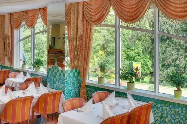 Hotel Ensana Butterfly Mariánské Lázně Exteriér fotografie