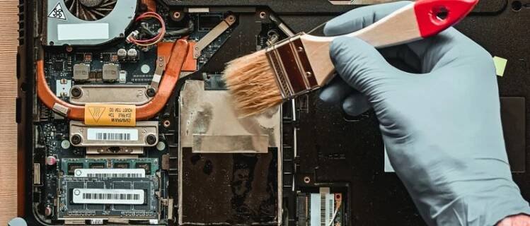 Dejte sbohem prachu a nečistotám: Ultimátní průvodce čištěním vašeho PC | cdr.cz